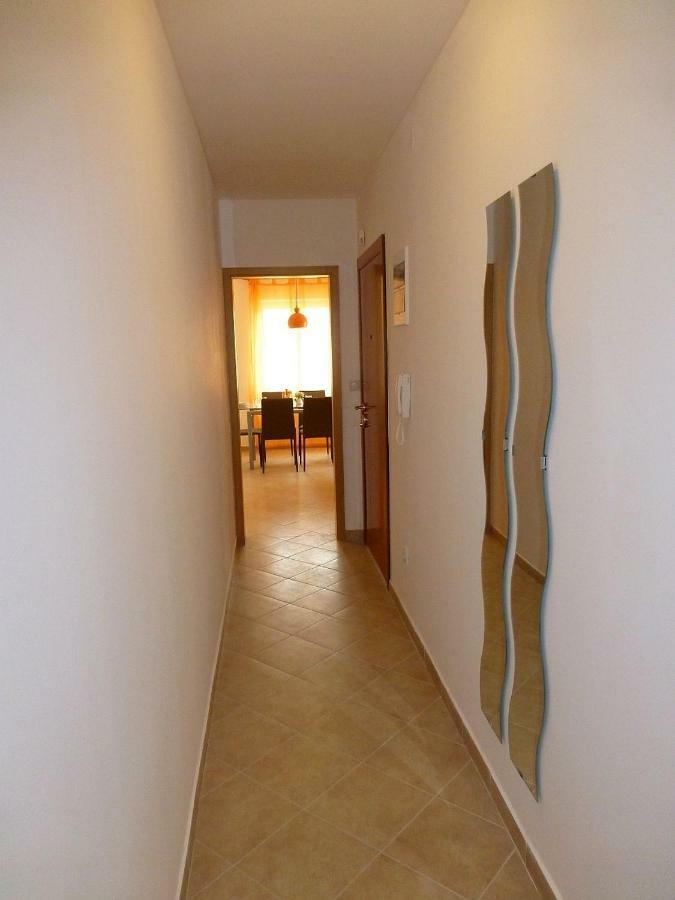 Apartments Kvesic Šilo Exteriör bild